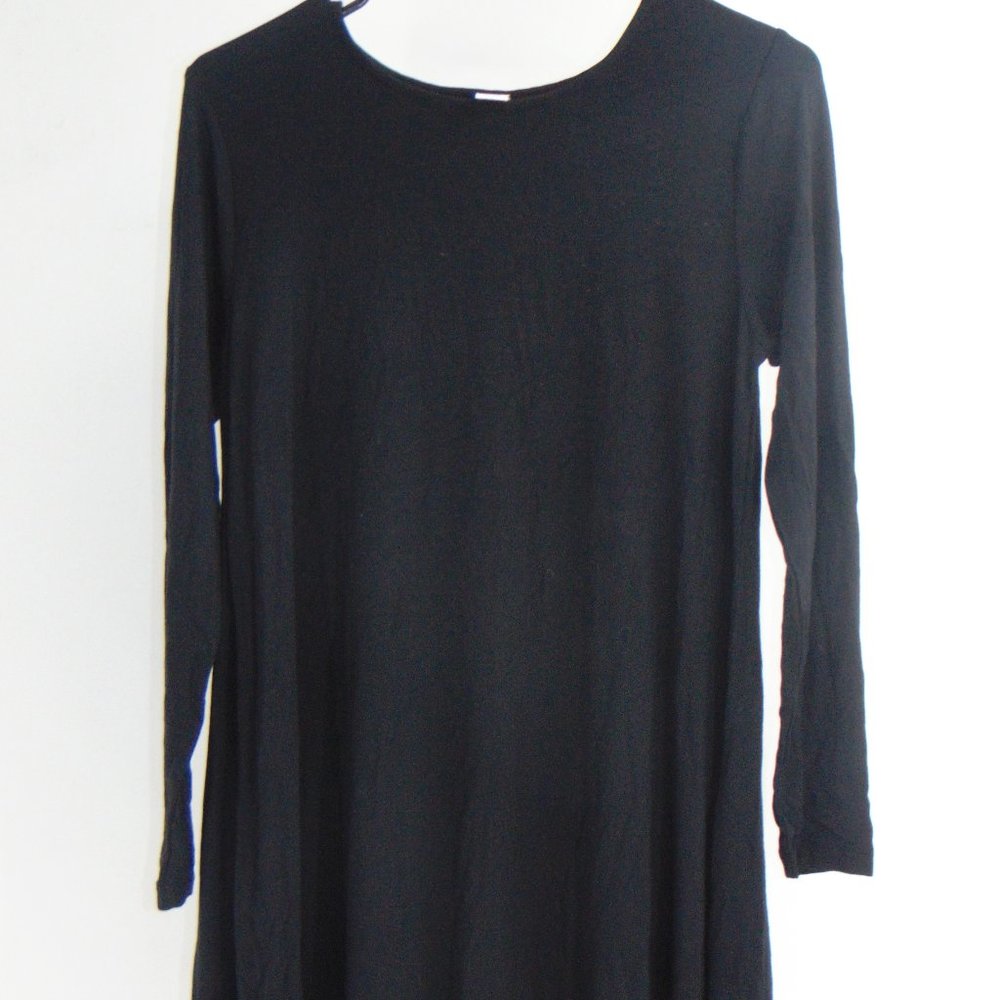 PLAIN BLACK DRESS